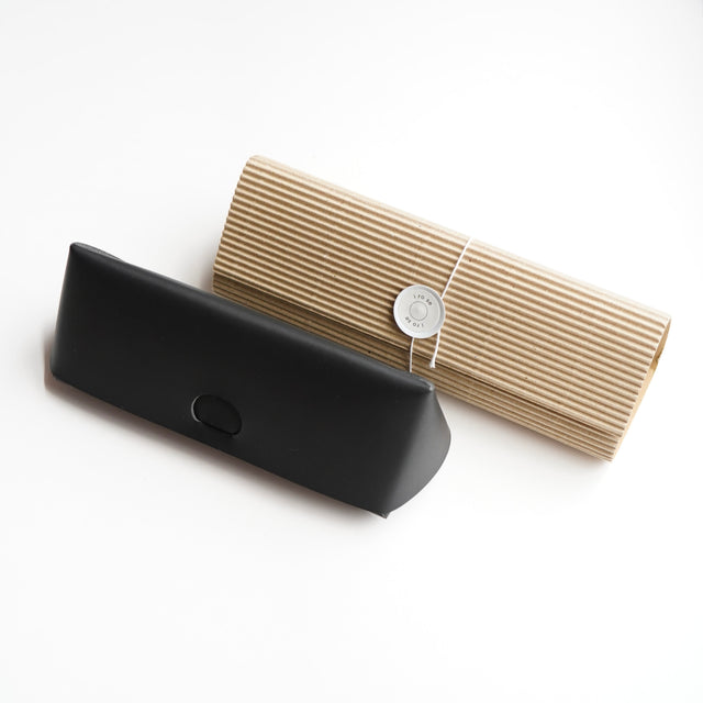 i ro se | イロセ SEAMLESS GLASSES & PEN CASE