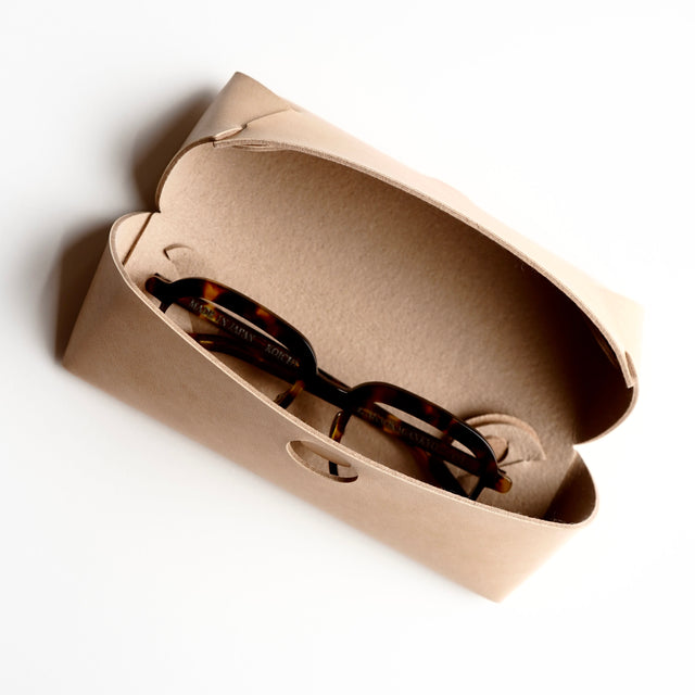 i ro se | イロセ  SEAMLESS GLASSES & PEN CASE