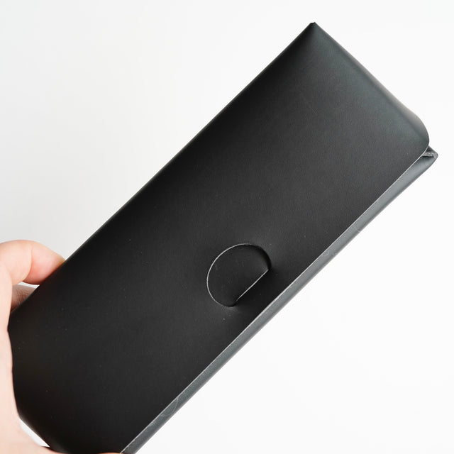 i ro se | イロセ SEAMLESS GLASSES & PEN CASE