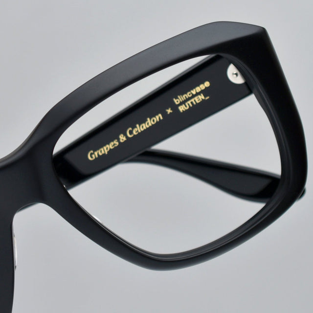 Grapes & Celadon | グレープス アンド セラドン GC010   matte black (blinc vase別注色)