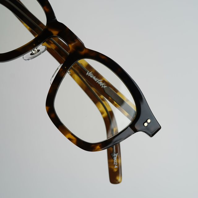 MEGANEROCK | メガネロック vector006