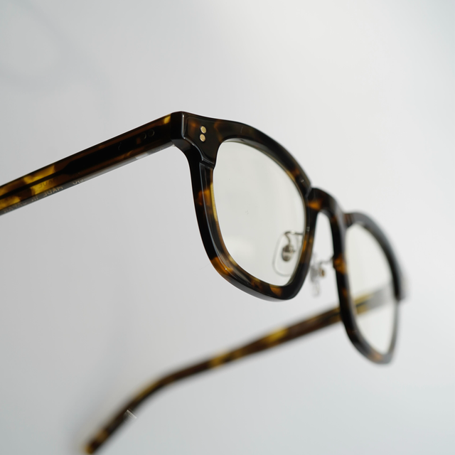 MEGANEROCK | メガネロック vector006