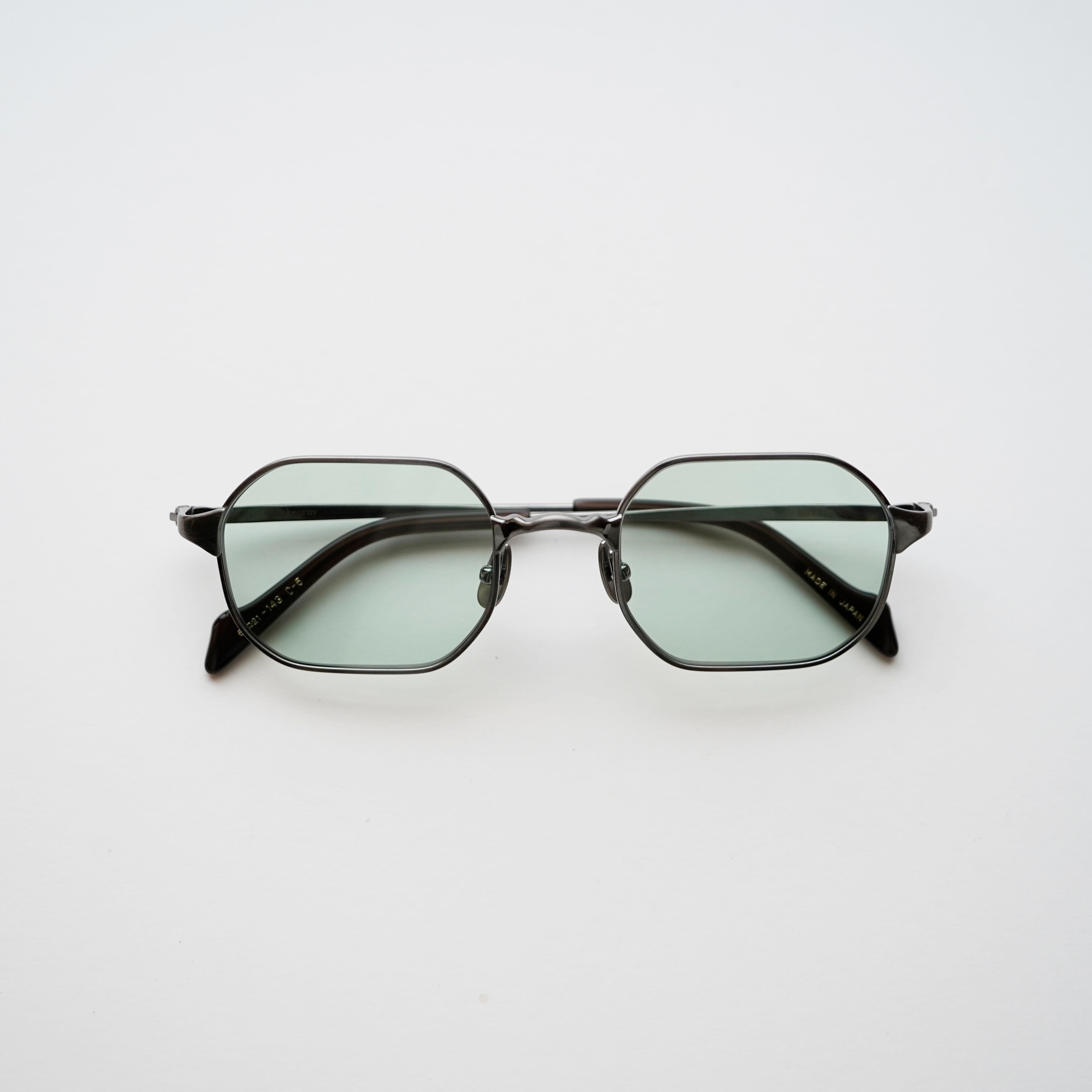 【美品】kearny ブラックチタンフレーム　David カーニー kearny（カーニー）の「【kearny/カーニー】david(green)/サングラス
